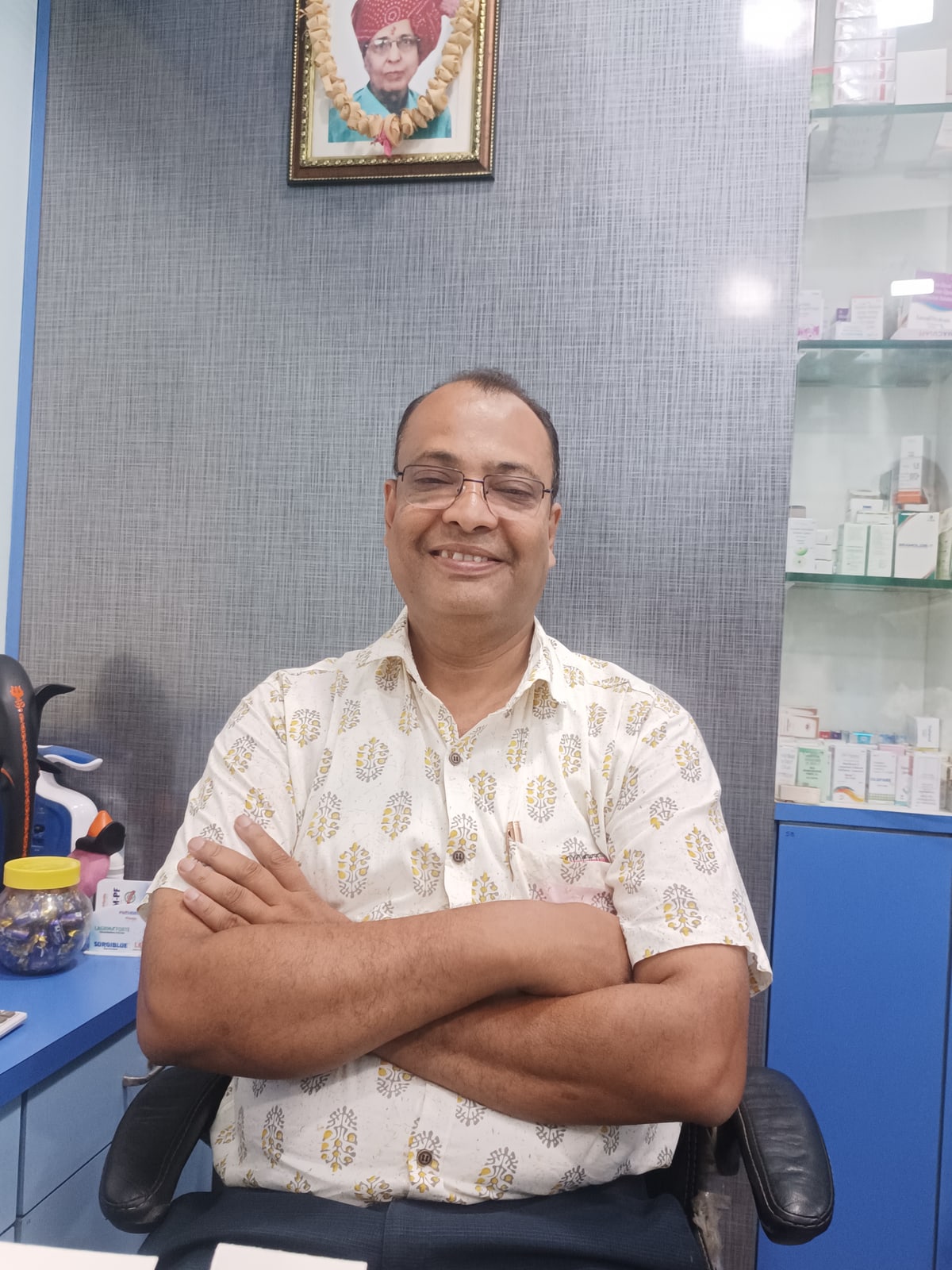 Dr. Anand Jaypuriya, consultant eye surgeon